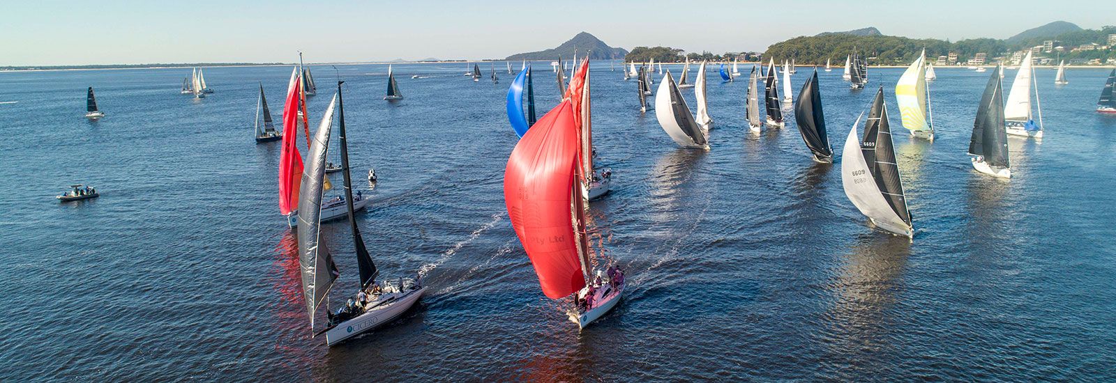 Sailing boats in Shaol Bay banner image